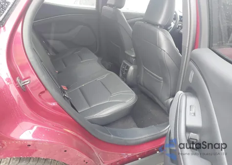 2025 Ford Mustang Mach-E Premium z USA, uszkodzony, nr VIN 3FMTK3SU3SMA44255